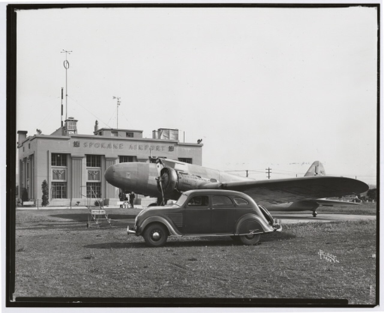 Spokane_Airport_(Felts_Field)_1934